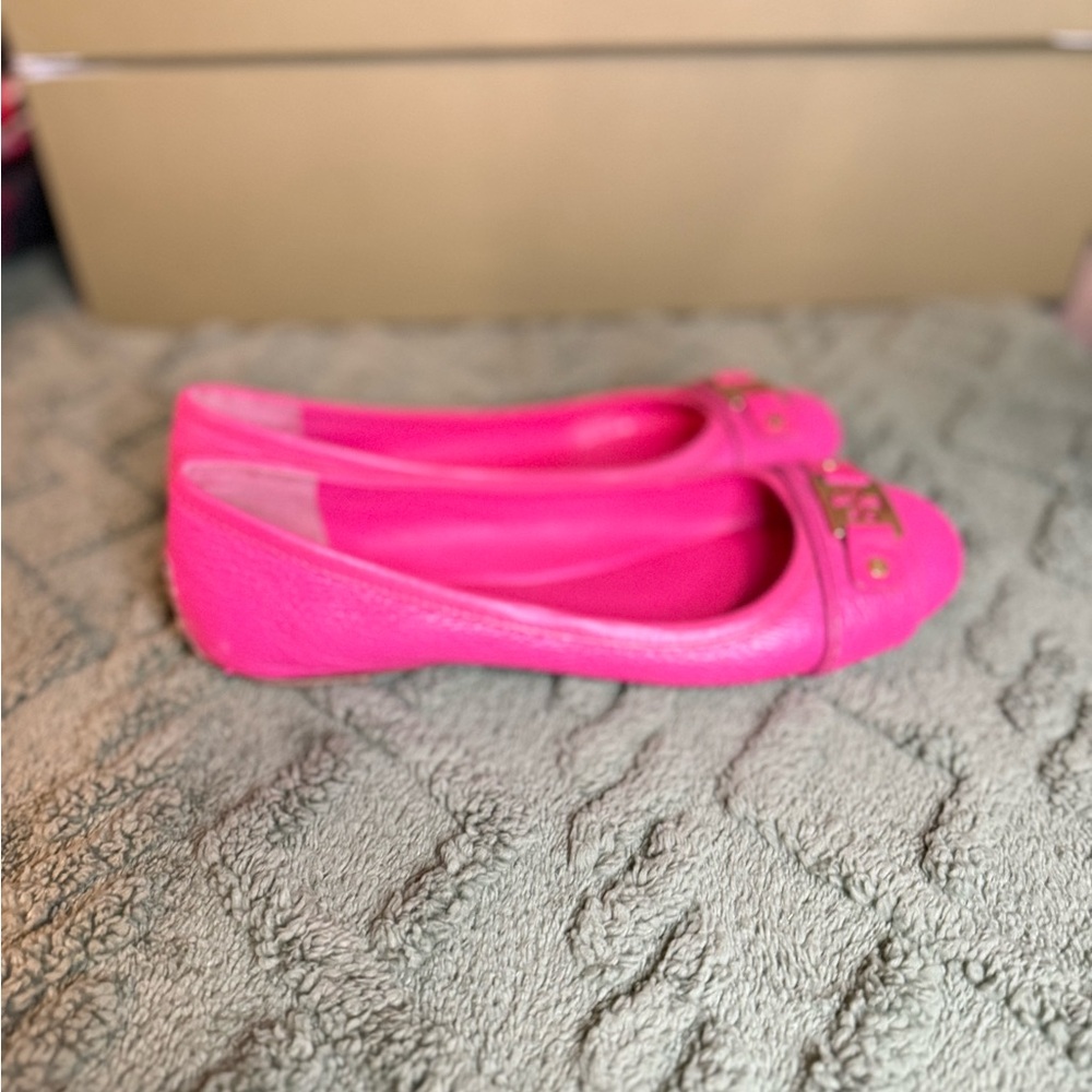 Tory Burch Pink Flats with Gold Accent - Picture 5 of 6